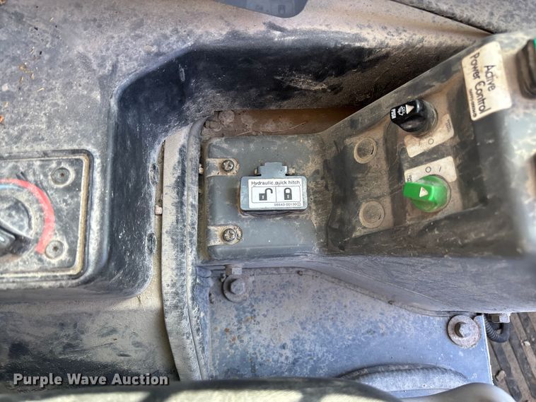 image for item FC5730 2015 Takeuchi TL8 tracked skid steer loader