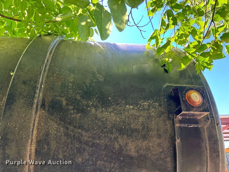 image for item FG0354 2010 Trailmaster Tanks, Inc. oil tank trailer