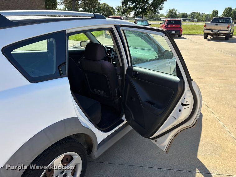image for item FG0359 2005 Pontiac Vibe SUV