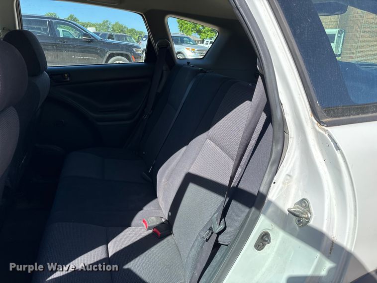 image for item FG0359 2005 Pontiac Vibe SUV