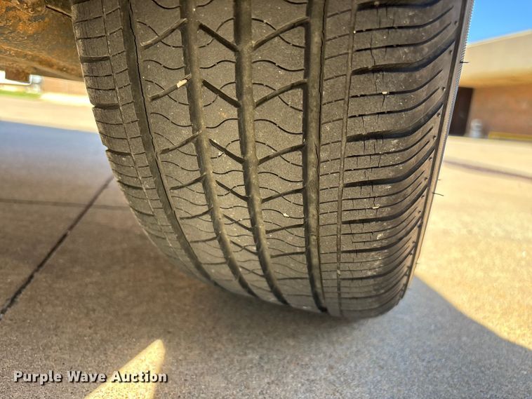 image for item FG0359 2005 Pontiac Vibe SUV