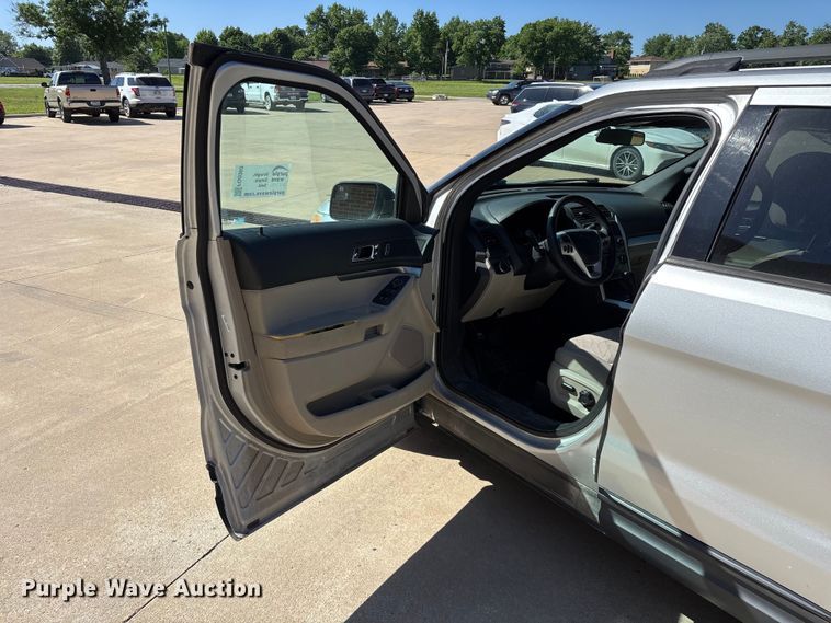image for item FG0360 2012 Ford Explorer SUV