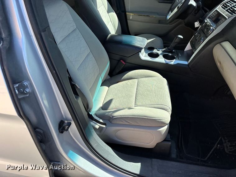 image for item FG0360 2012 Ford Explorer SUV