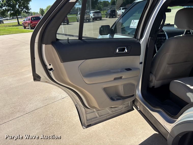 image for item FG0360 2012 Ford Explorer SUV