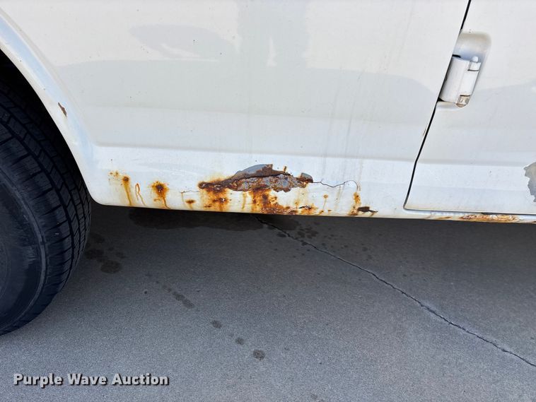 image for item FG0361 2006 Chevrolet Express 3500 van