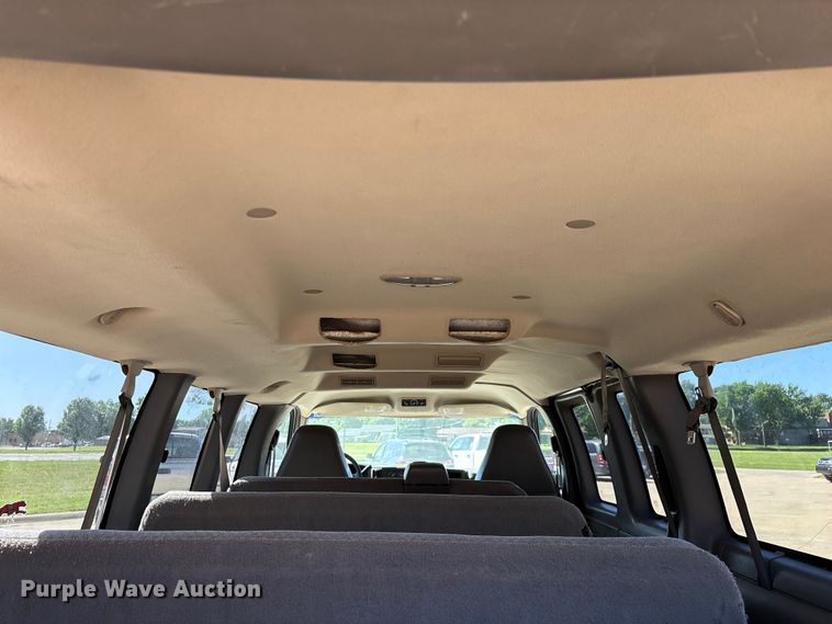 image for item FG0361 2006 Chevrolet Express 3500 van