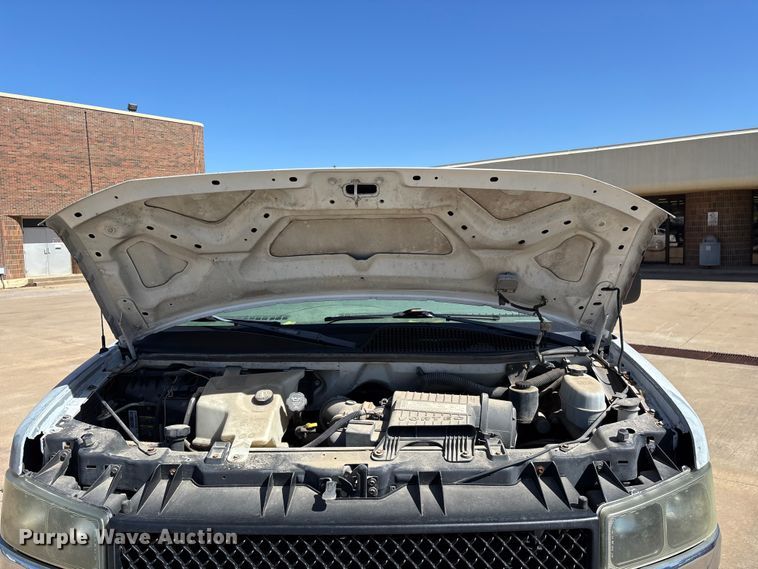 image for item FG0361 2006 Chevrolet Express 3500 van