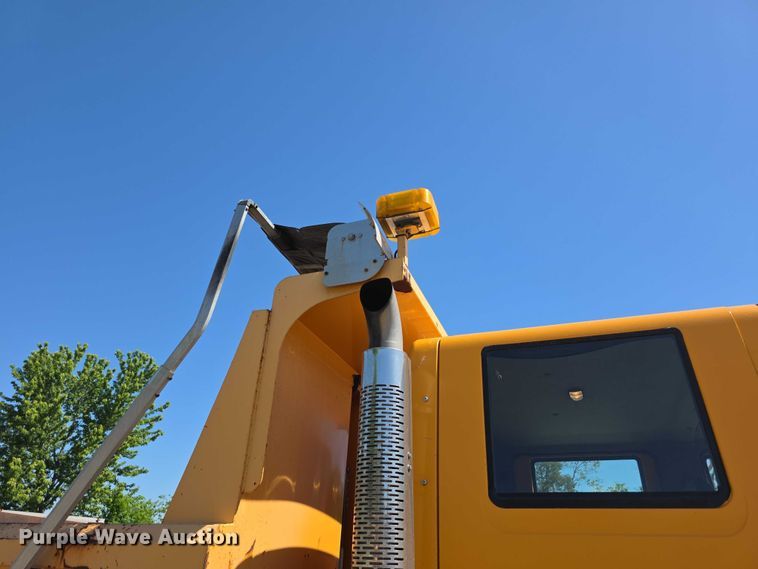 image for item FH6002 2008 International 7400 Crew Cab dump truck