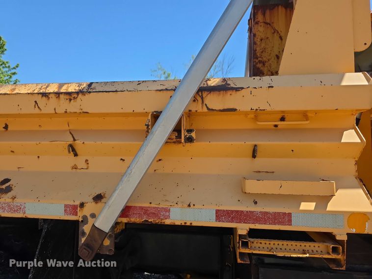image for item FH6002 2008 International 7400 Crew Cab dump truck
