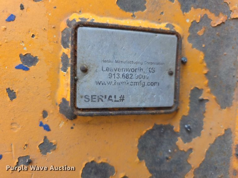 image for item FH6002 2008 International 7400 Crew Cab dump truck