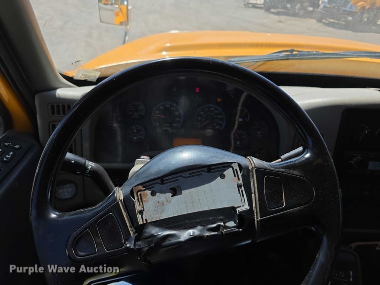 image for item FH6002 2008 International 7400 Crew Cab dump truck