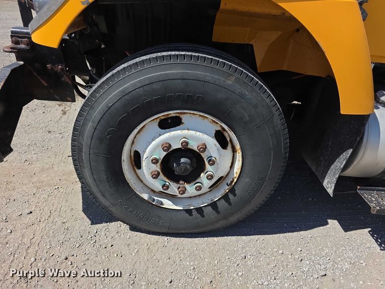 image for item FH6002 2008 International 7400 Crew Cab dump truck