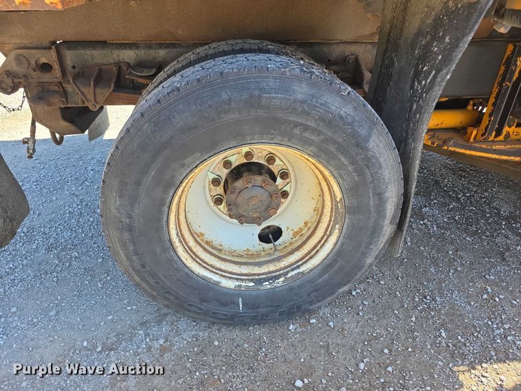 image for item FH6002 2008 International 7400 Crew Cab dump truck