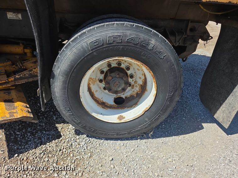 image for item FH6002 2008 International 7400 Crew Cab dump truck