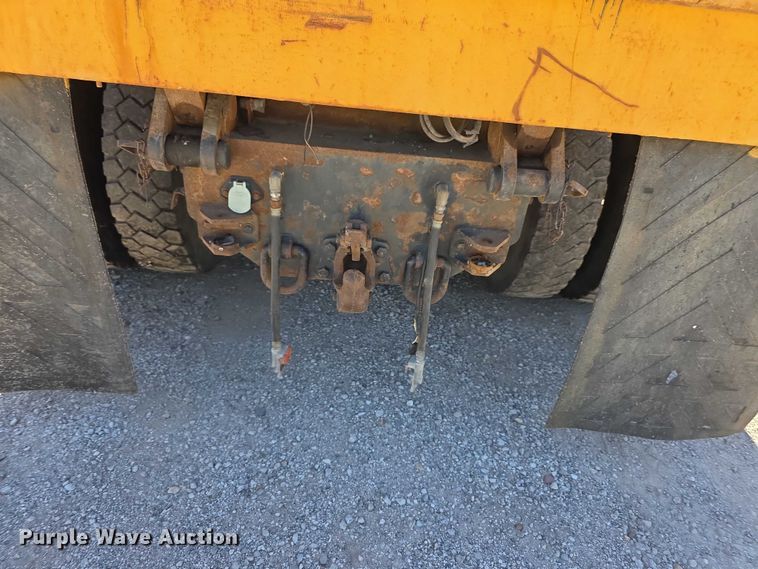 image for item FH6005 2008 International 7400 dump truck