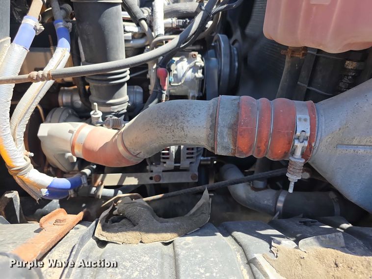 image for item FH6005 2008 International 7400 dump truck