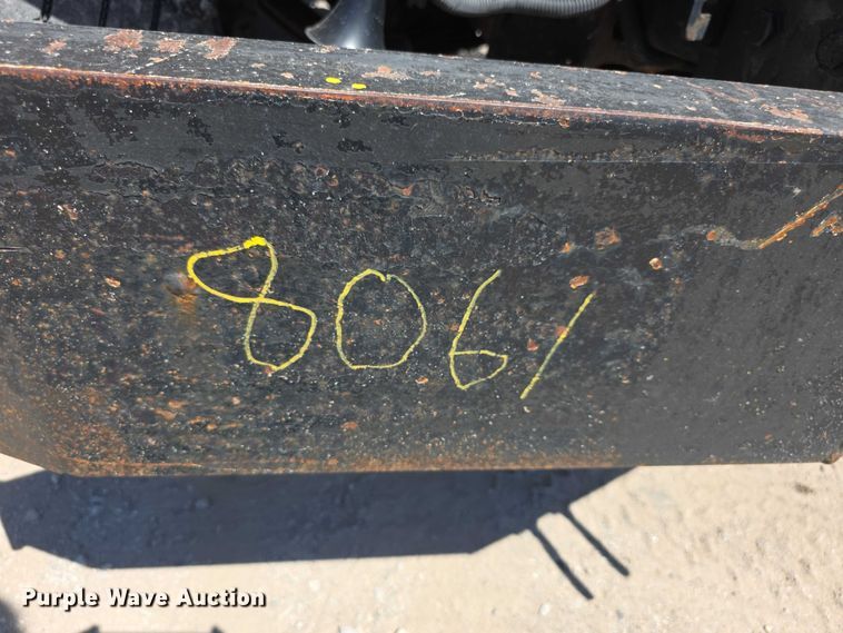 image for item FH6005 2008 International 7400 dump truck