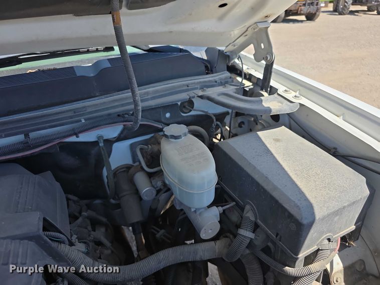 image for item FH6006 2013 Chevrolet Silverado 3500HD utility bed pickup truck