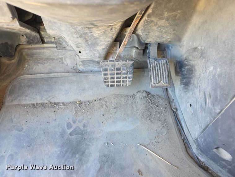 image for item FH6007 2010 Mack GU713 dump truck