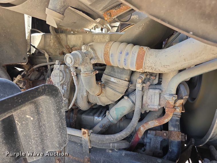 image for item FH6007 2010 Mack GU713 dump truck