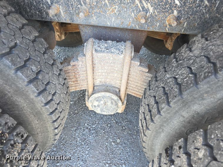 image for item FH6007 2010 Mack GU713 dump truck