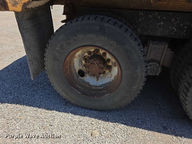 image for item FH6007 2010 Mack GU713 dump truck
