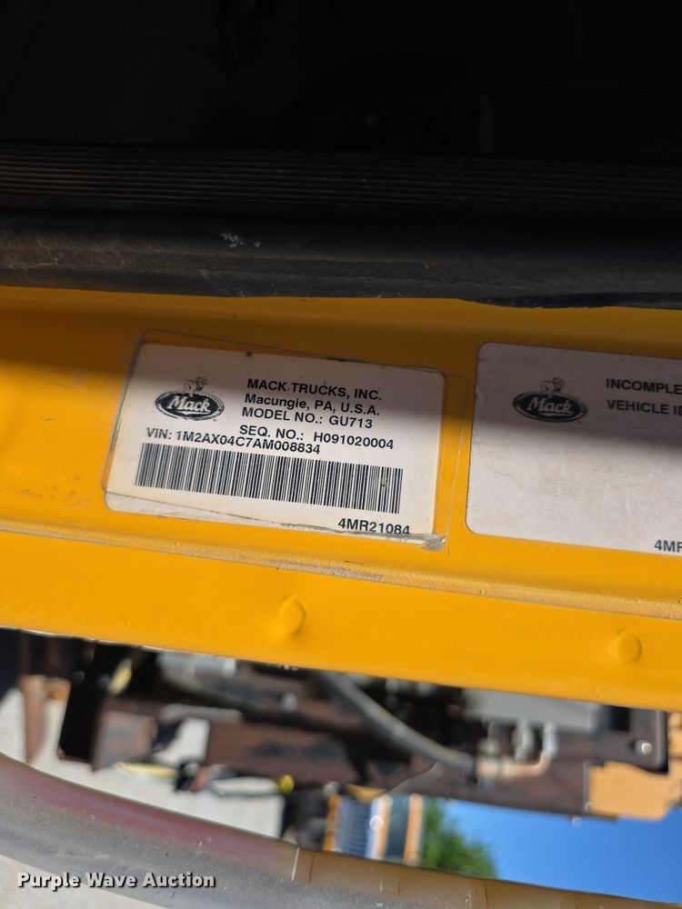image for item FH6007 2010 Mack GU713 dump truck