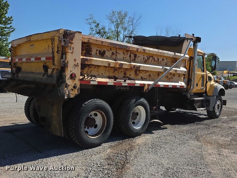 image for item FH6008 2010 Mack GU713 dump truck