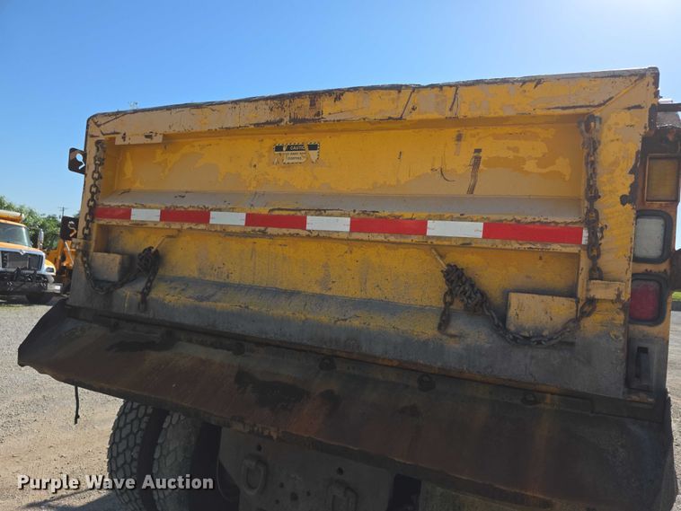 image for item FH6008 2010 Mack GU713 dump truck