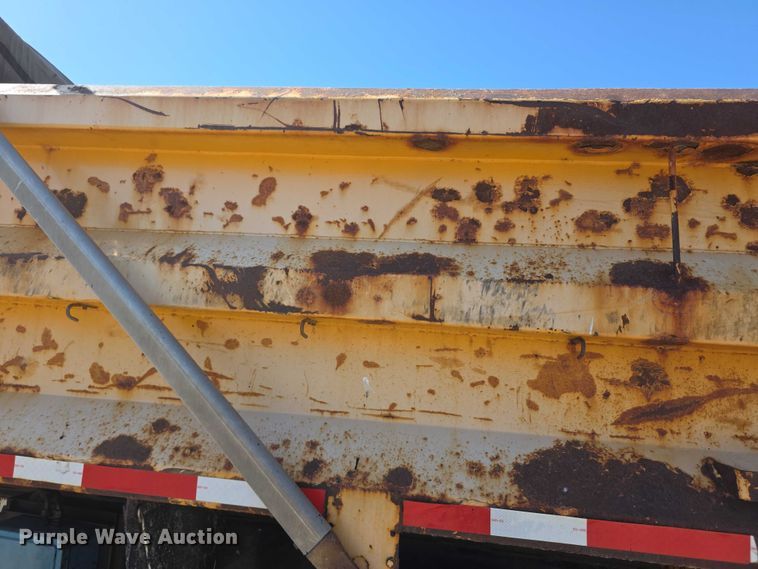 image for item FH6008 2010 Mack GU713 dump truck