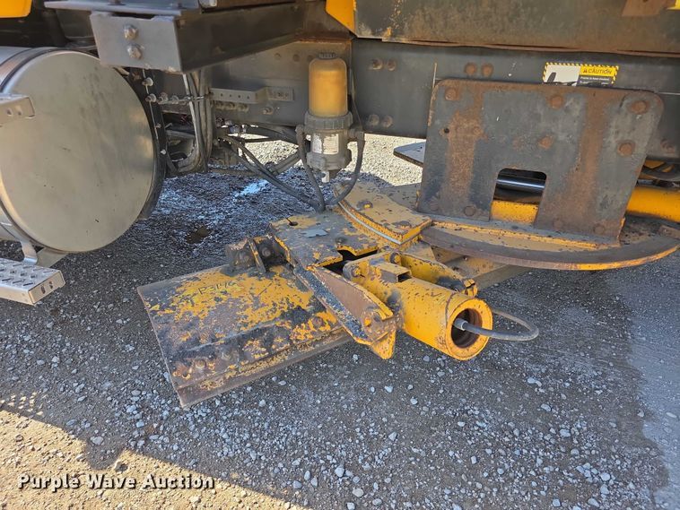 image for item FH6008 2010 Mack GU713 dump truck