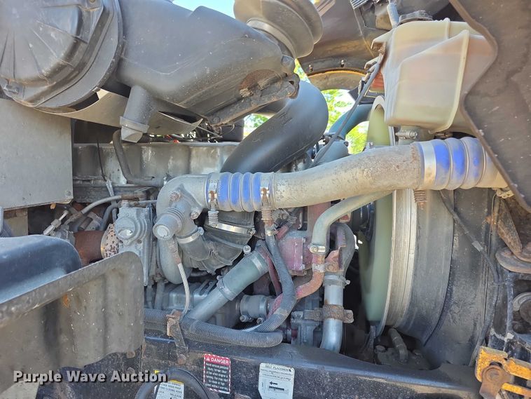 image for item FH6008 2010 Mack GU713 dump truck
