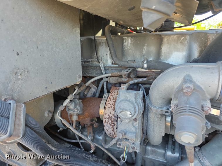 image for item FH6008 2010 Mack GU713 dump truck