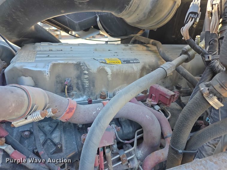 image for item FH6008 2010 Mack GU713 dump truck