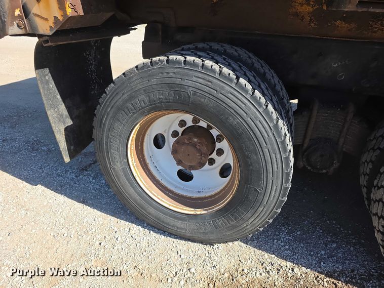 image for item FH6008 2010 Mack GU713 dump truck
