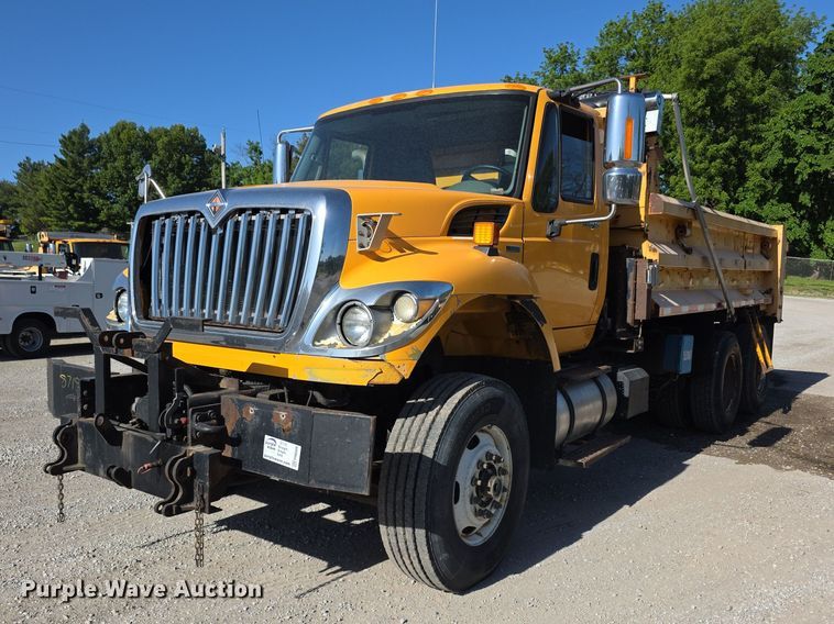 image for item FH6009 2012 International 7500 dump truck
