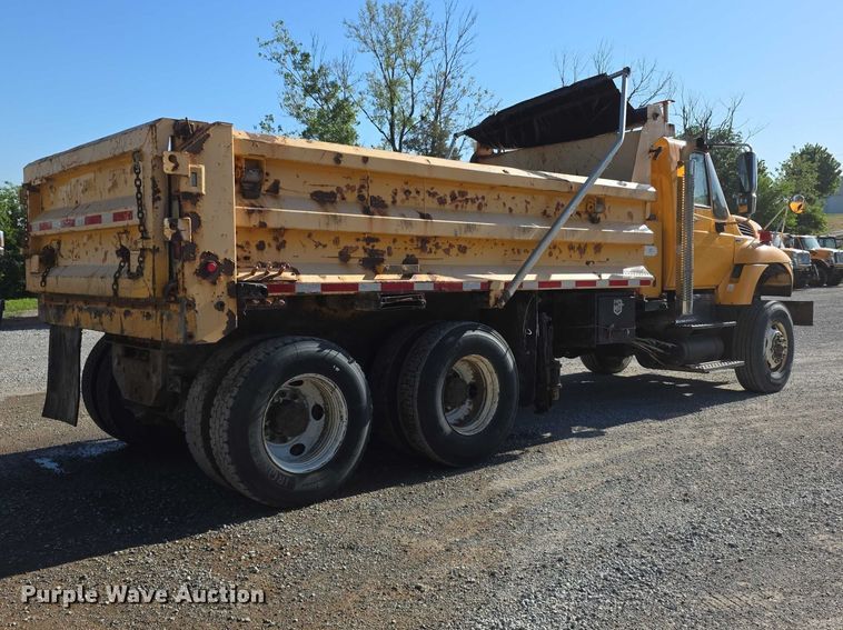 image for item FH6009 2012 International 7500 dump truck