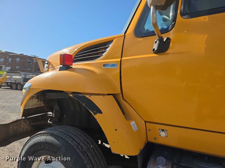 image for item FH6009 2012 International 7500 dump truck