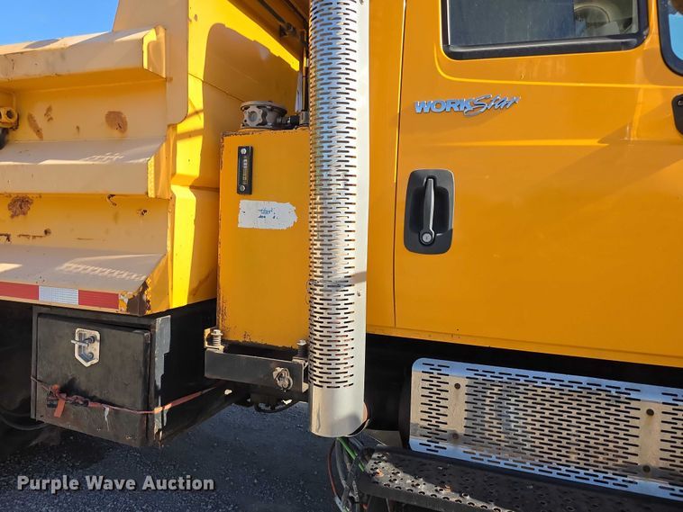 image for item FH6009 2012 International 7500 dump truck