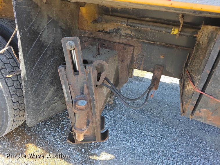 image for item FH6009 2012 International 7500 dump truck