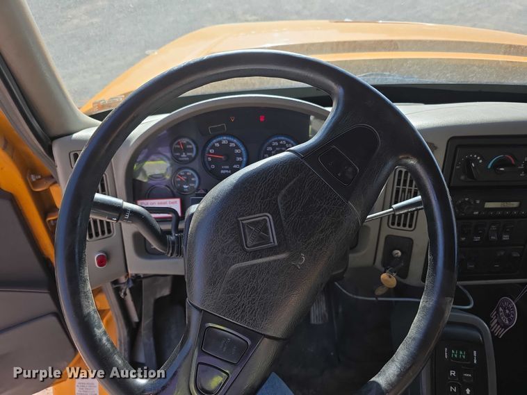 image for item FH6009 2012 International 7500 dump truck