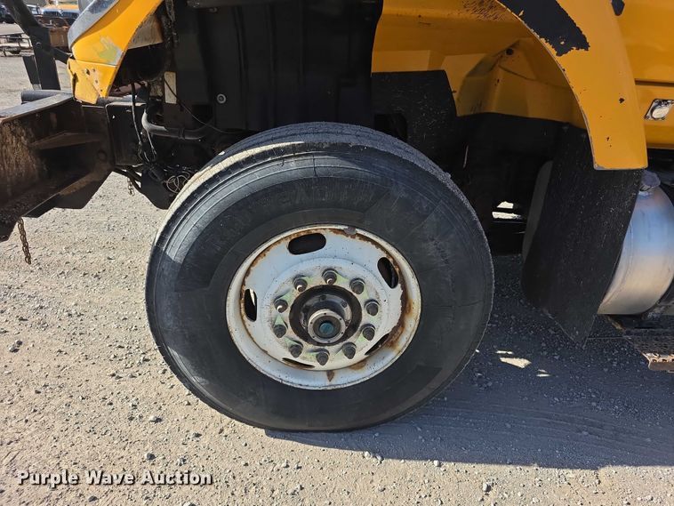 image for item FH6009 2012 International 7500 dump truck