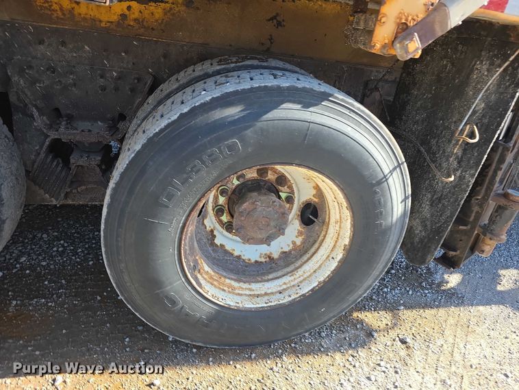 image for item FH6009 2012 International 7500 dump truck