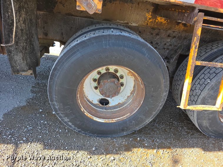 image for item FH6009 2012 International 7500 dump truck