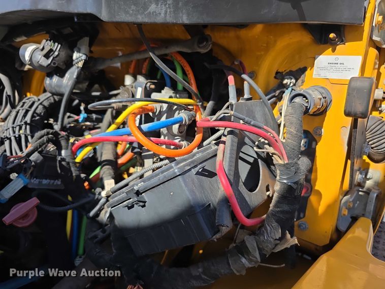 image for item FH6010 2006 International 7400 dump truck