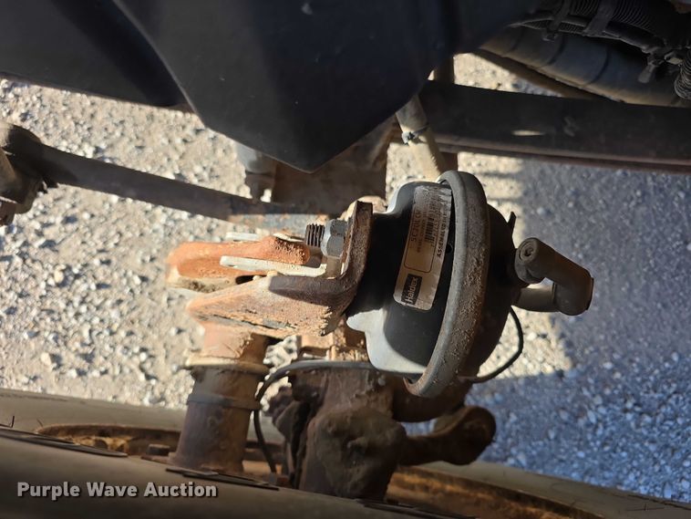 image for item FH6012 2006 International 7400 dump truck