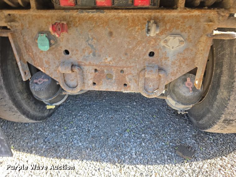 image for item FH6013 2013 International 7500 dump truck