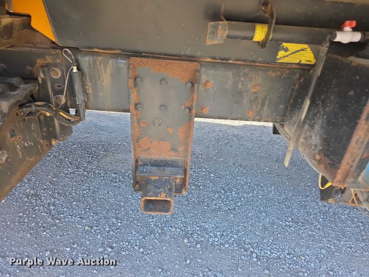 image for item FH6014 2012 International 7500 dump truck