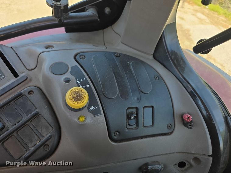 image for item FH6015 2015 Case IH Maxxum 140 MFWD tractor