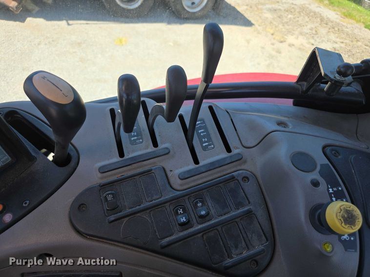 image for item FH6015 2015 Case IH Maxxum 140 MFWD tractor